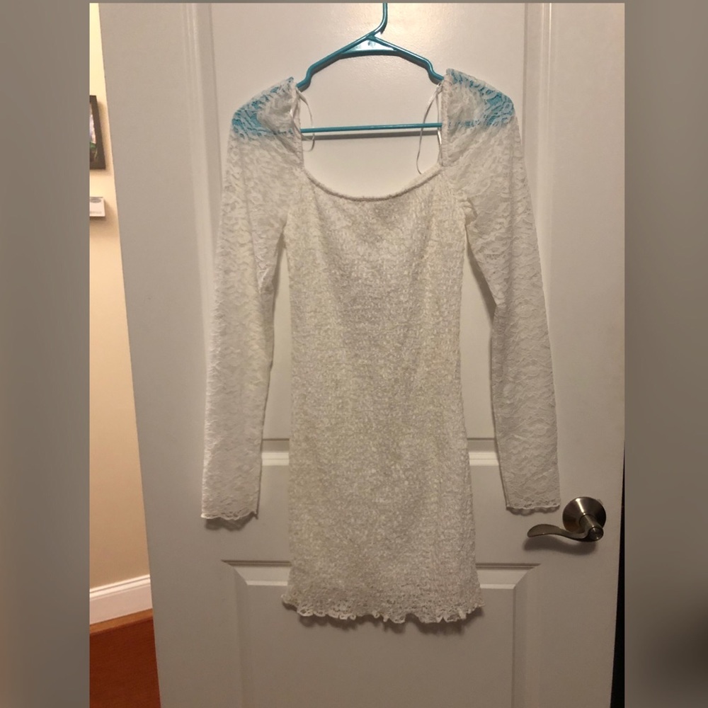 White fitted dress